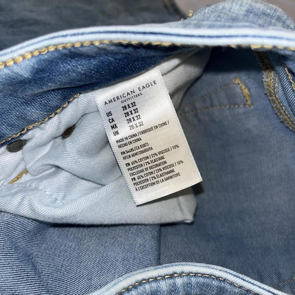 American Eagle Next Level Flex Slim Men’s W28 x L32 Distressed Light Wash Jeans - Picture 5 of 8